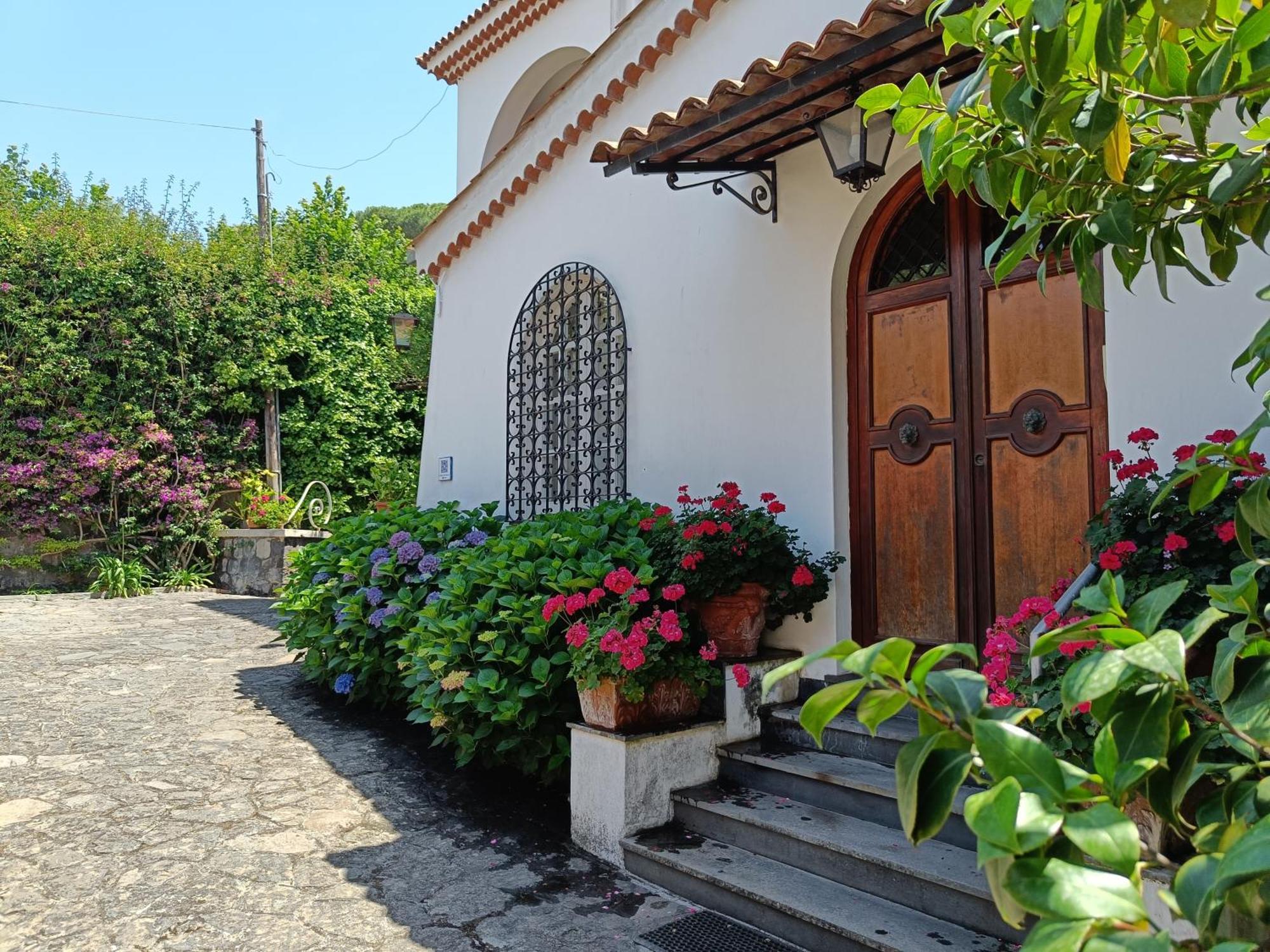 Апартаменты Casa Olivella Торре-дель-Греко Экстерьер фото